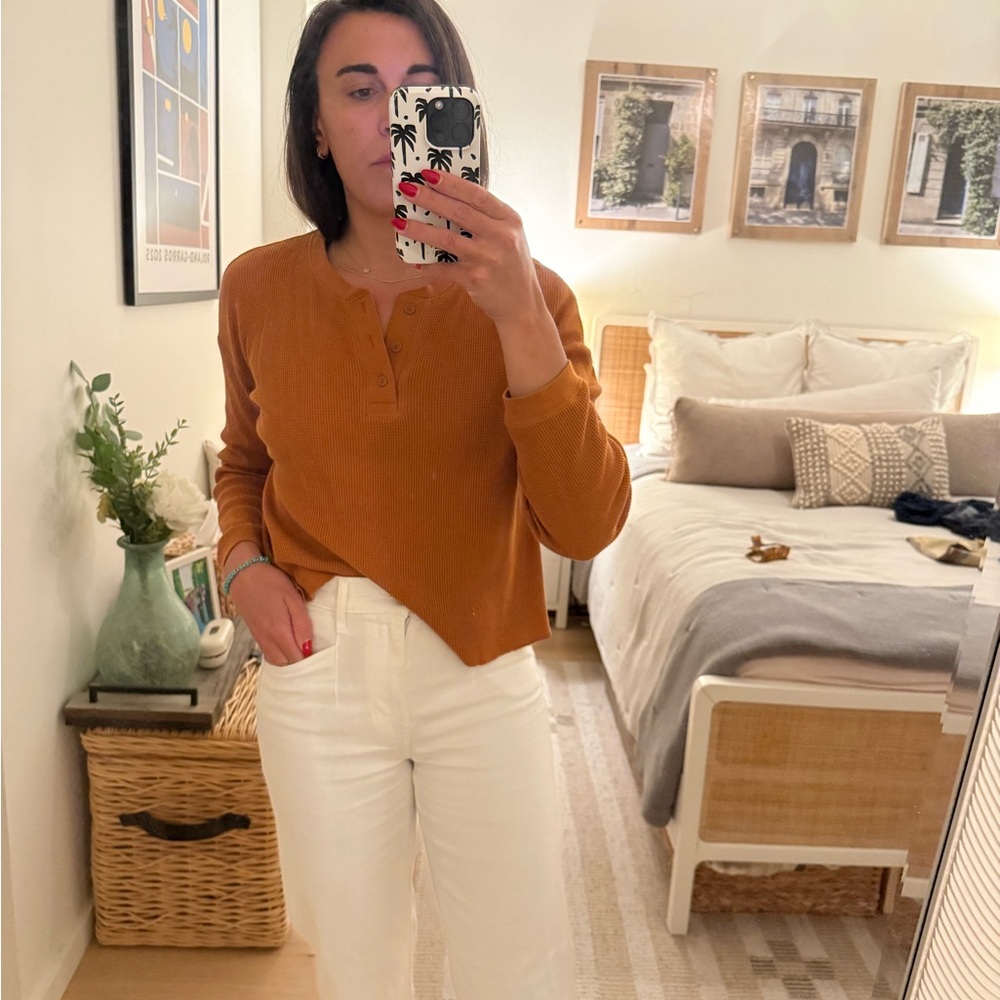 Everlane Waffle Henley Long Sleeve in Burnt Orange | Size small